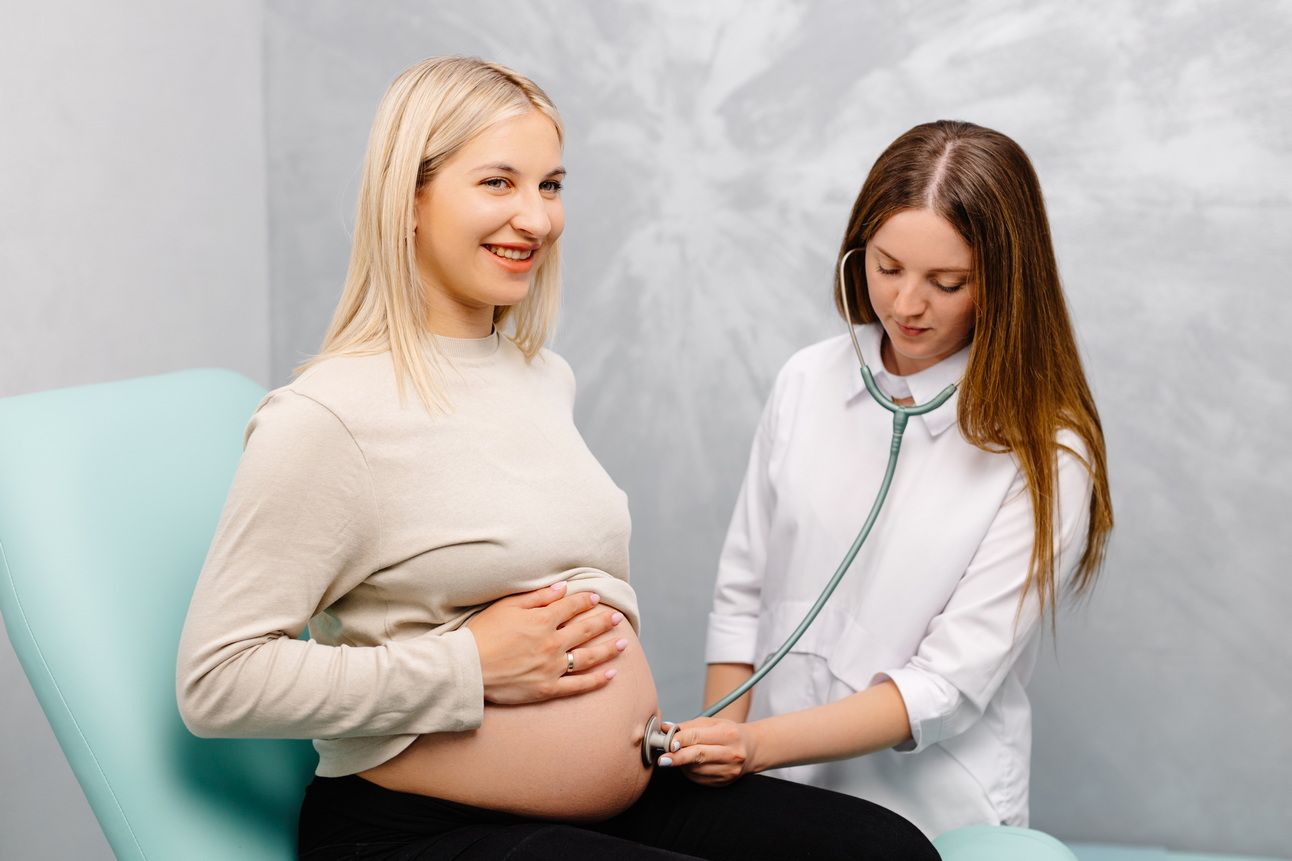 При суррогатном материнстве чьи гены у ребенка